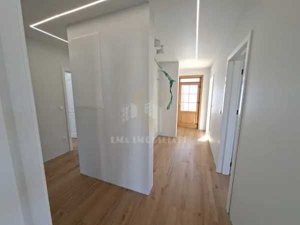 Casă 5 camere Sânpetru - poza 4