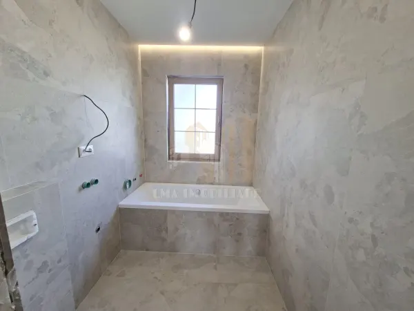 Casă 5 camere Sânpetru - poza 9