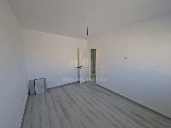 Apartament 3 camere Sânpetru - poza 4