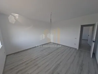Apartament 3 camere Sânpetru - poza 10