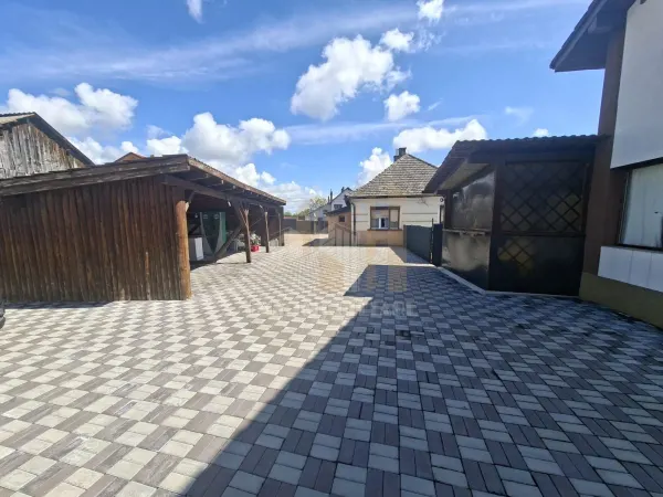 Casă 10 camere Lunca Calnicului - poza 14