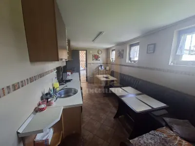 Casă 10 camere Lunca Calnicului - poza 18