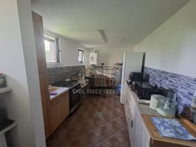 Casă 10 camere Lunca Calnicului - poza 19