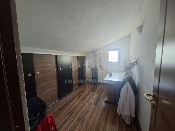 Casă 10 camere Lunca Calnicului - poza 32