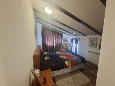 Casă 10 camere Lunca Calnicului - poza 33