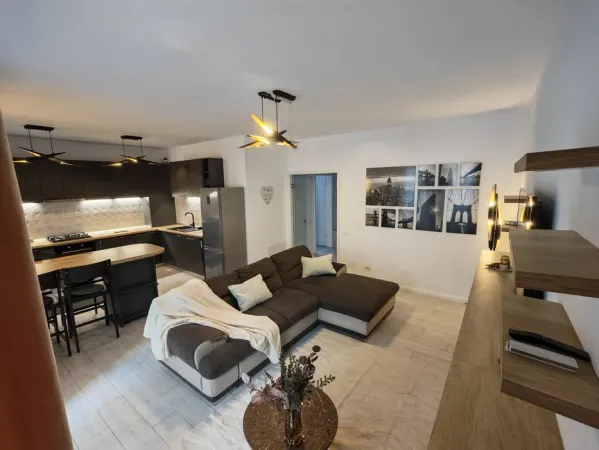 Apartament 3 camere București - poza 1