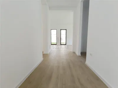 Casă 4 camere Moșnița Nouă - poza 3