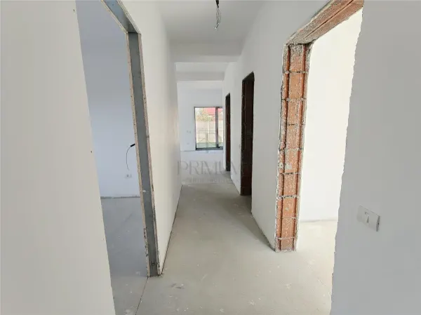Casă 4 camere Moșnița Nouă - poza 4