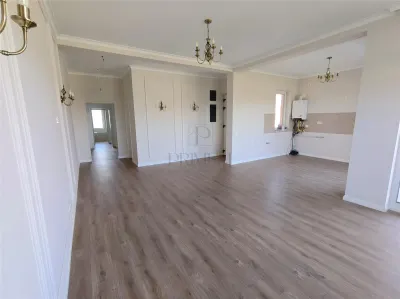 Casă 3 camere Moșnița Nouă - poza 2