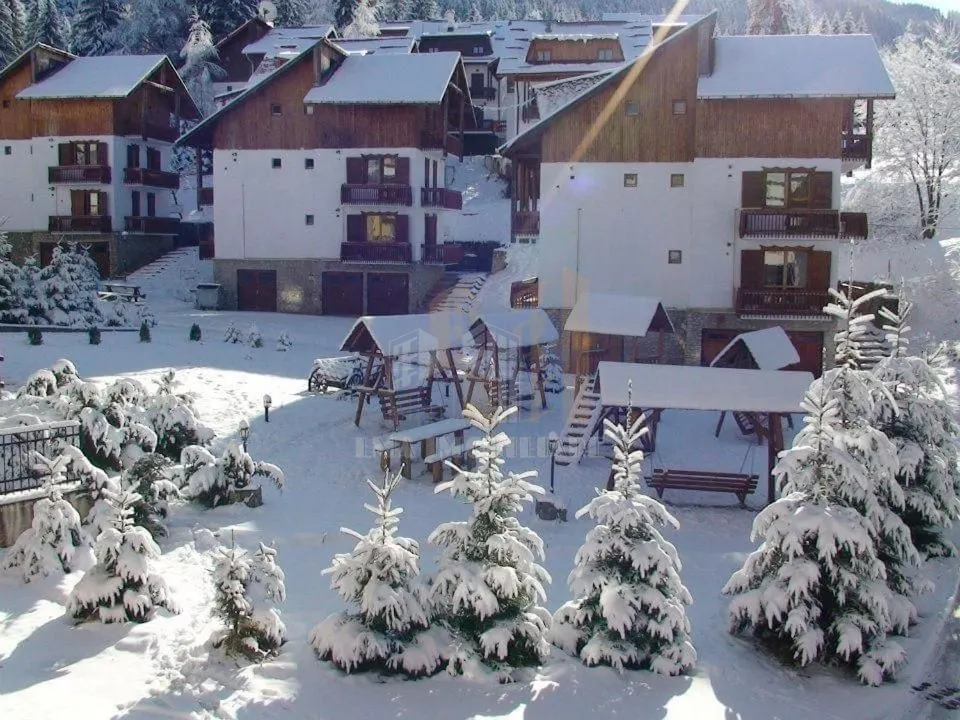 Apartament 3 camere Poiana Brașov - poza 1