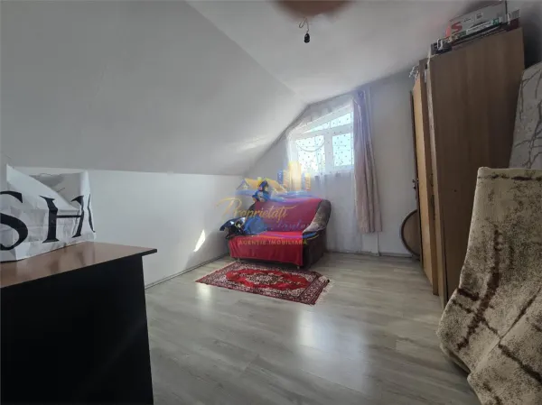 Casă 4 camere Valu lui Traian - poza 11