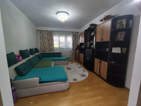 Apartament 3 camere Suceava - poza 1