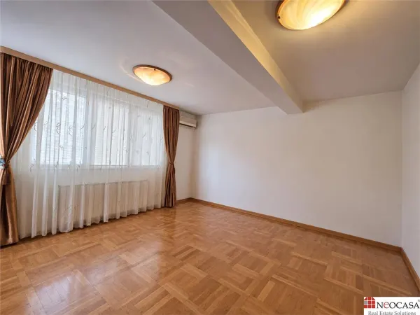 Casă 7 camere București - poza 16