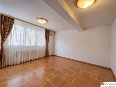Casă 7 camere București - poza 16