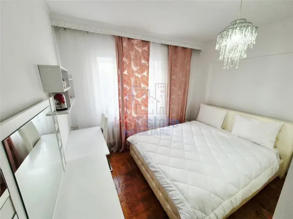 Apartament 3 camere Iași - poza 5