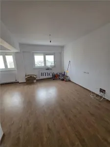Apartament 4 camere Satu Mare - poza 4