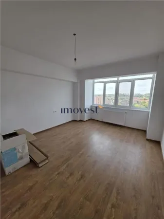 Apartament 4 camere Satu Mare - poza 5