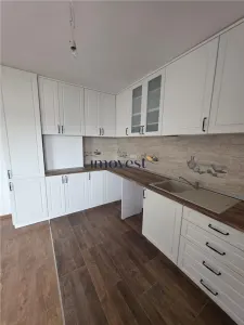 Apartament 4 camere Satu Mare - poza 10