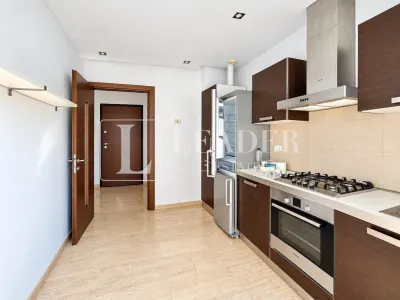 Apartament 4 camere București - poza 9