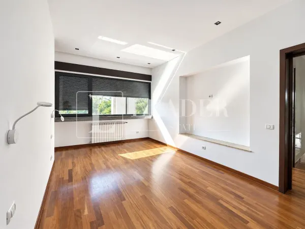 Apartament 4 camere București - poza 10