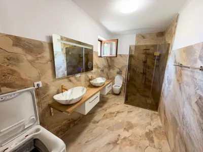 Casă 16 camere Diosig - poza 15