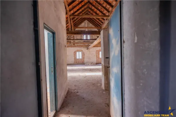 Casă 8 camere Târgu Secuiesc - poza 23