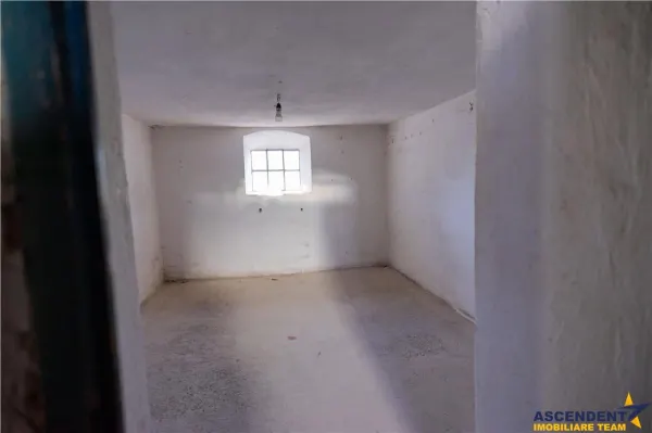 Casă 8 camere Târgu Secuiesc - poza 7