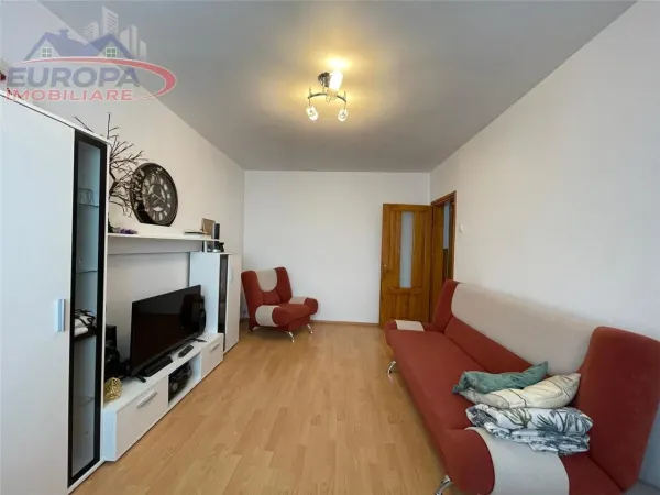 Apartament 3 camere Tulcea - poza 1