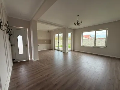 Casă 3 camere Moșnița Nouă - poza 3