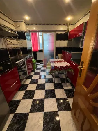 Apartament 3 camere Brăila - poza 2