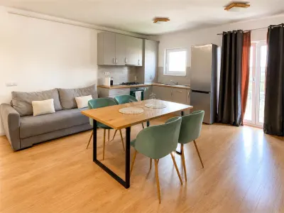 Apartament 3 camere curte si parcare Cartierul Arhitectilor - Sibiu