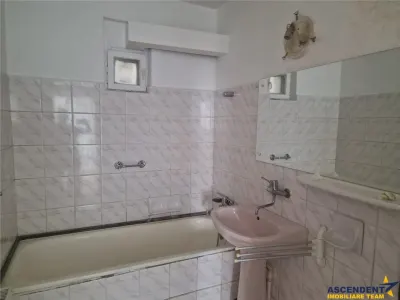 Apartament 3 camere Brașov - poza 4