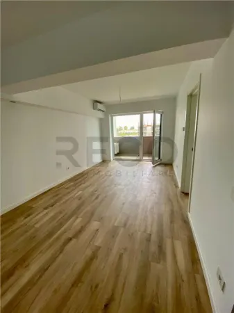 Apartament 2 camere Oradea - poza 1