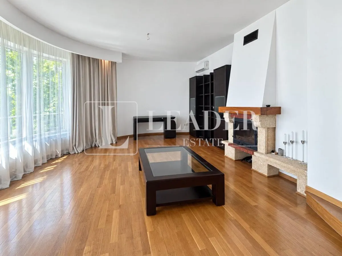 Apartament 4 camere București - poza 1