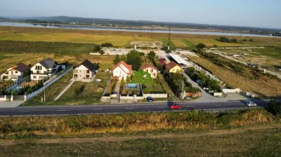 Vilă cu Piscină și Teren Generos 3.600 mp – Marcea-Slăvitești Valcea - Slavitesti