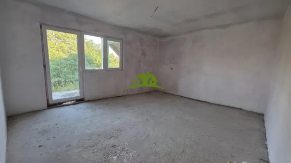 Casă 5 camere Slavitesti - poza 14