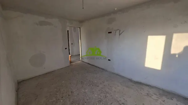 Casă 5 camere Slavitesti - poza 17