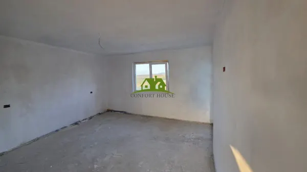 Casă 5 camere Slavitesti - poza 20