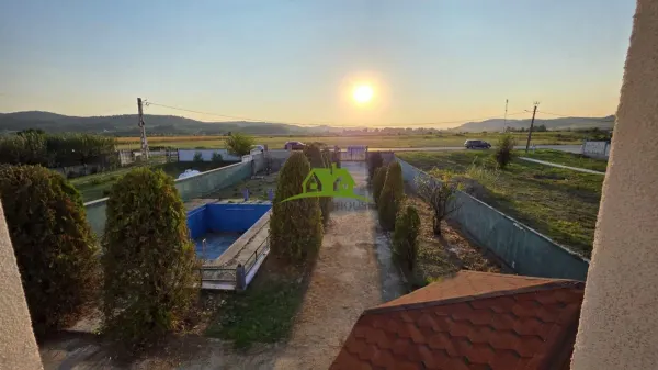 Casă 5 camere Slavitesti - poza 7