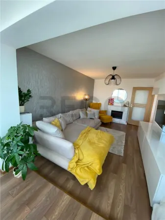 Apartament 3 camere Oradea - poza 14