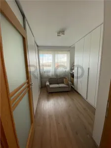 Apartament 3 camere Oradea - poza 6