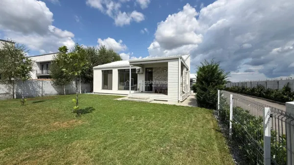 Casă 4 camere Ostratu - poza 17