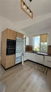 Casă 4 camere Ostratu - poza 4