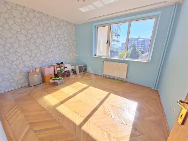 Apartament 3 camere Bacău - poza 3