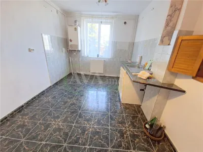 Apartament 3 camere Bacău - poza 6