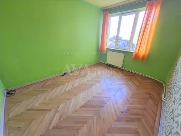 Apartament 3 camere Bacău - poza 10