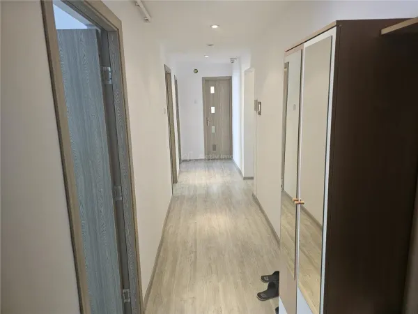 Apartament 3 camere Reșița - poza 11