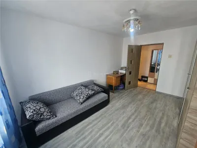 Apartament 3 camere Reșița - poza 19