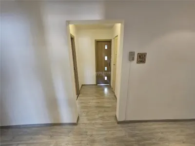 Apartament 3 camere Reșița - poza 22