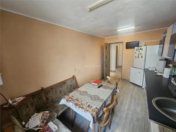Apartament 3 camere Reșița - poza 26